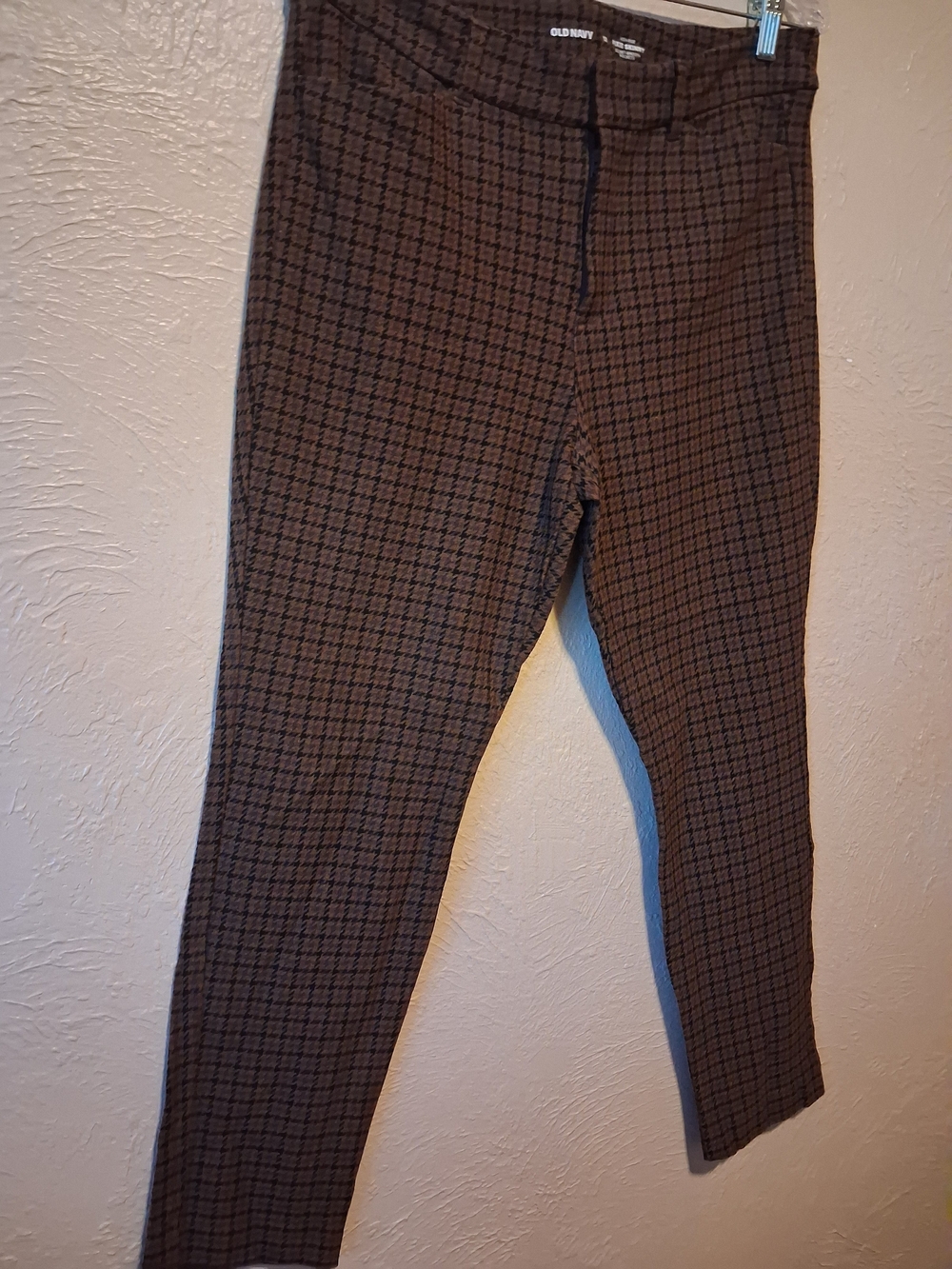 Old Navy Women's Brown Plaid Dress Pants